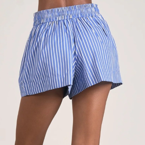 ELAN
Drawstring Shorts with Elastic Waistband - Blue Stripe - Picture 2 of 3